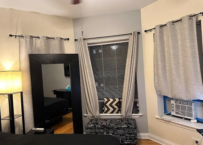 Entire In Heart Of Apartment *